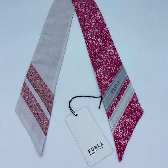 Furla 2 sideMetropolis Scarf - Picture 3 of 6